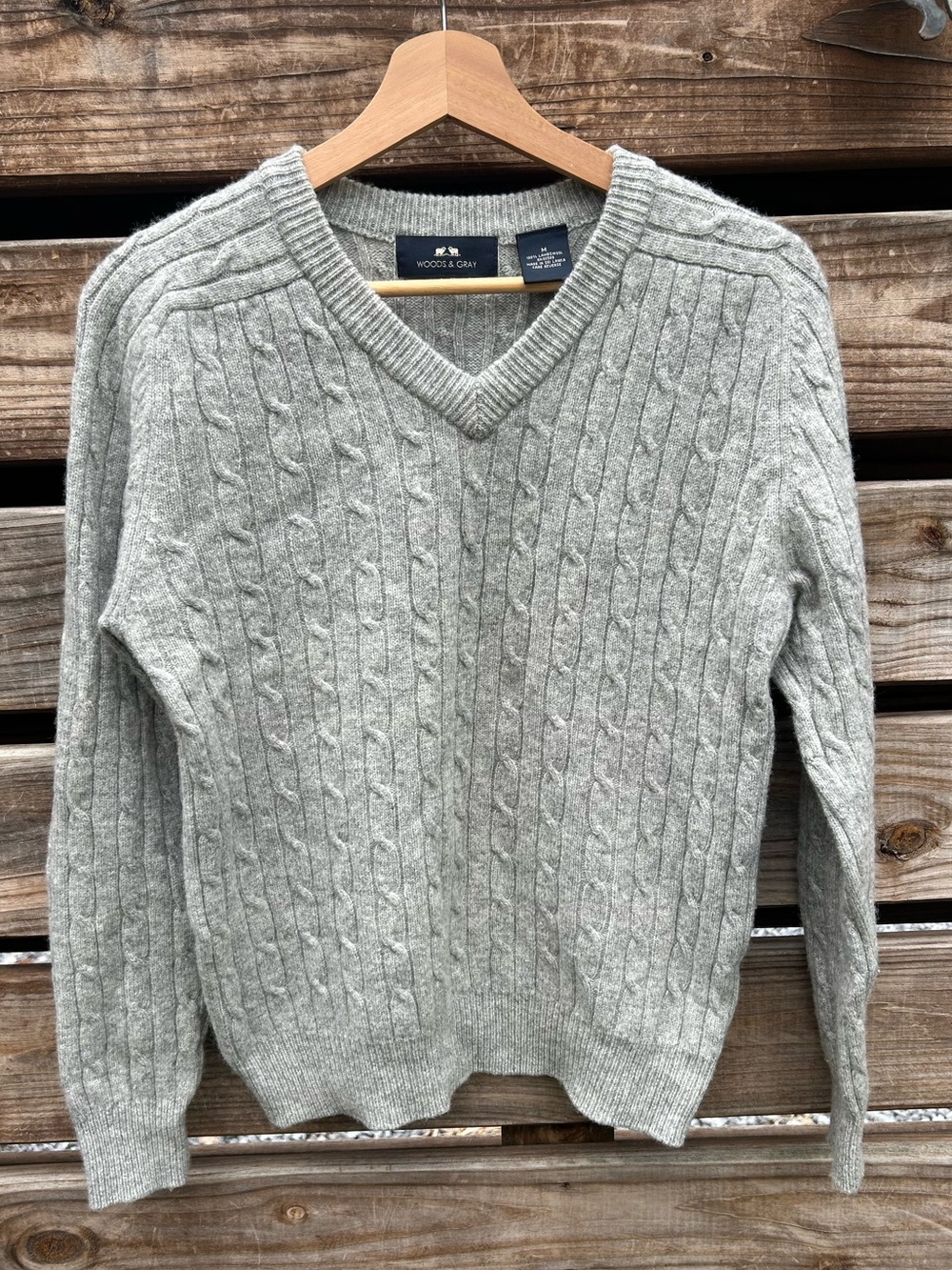 Vintage Woods & Gray Lambswool Cable Knit V-Neck Sweater - M